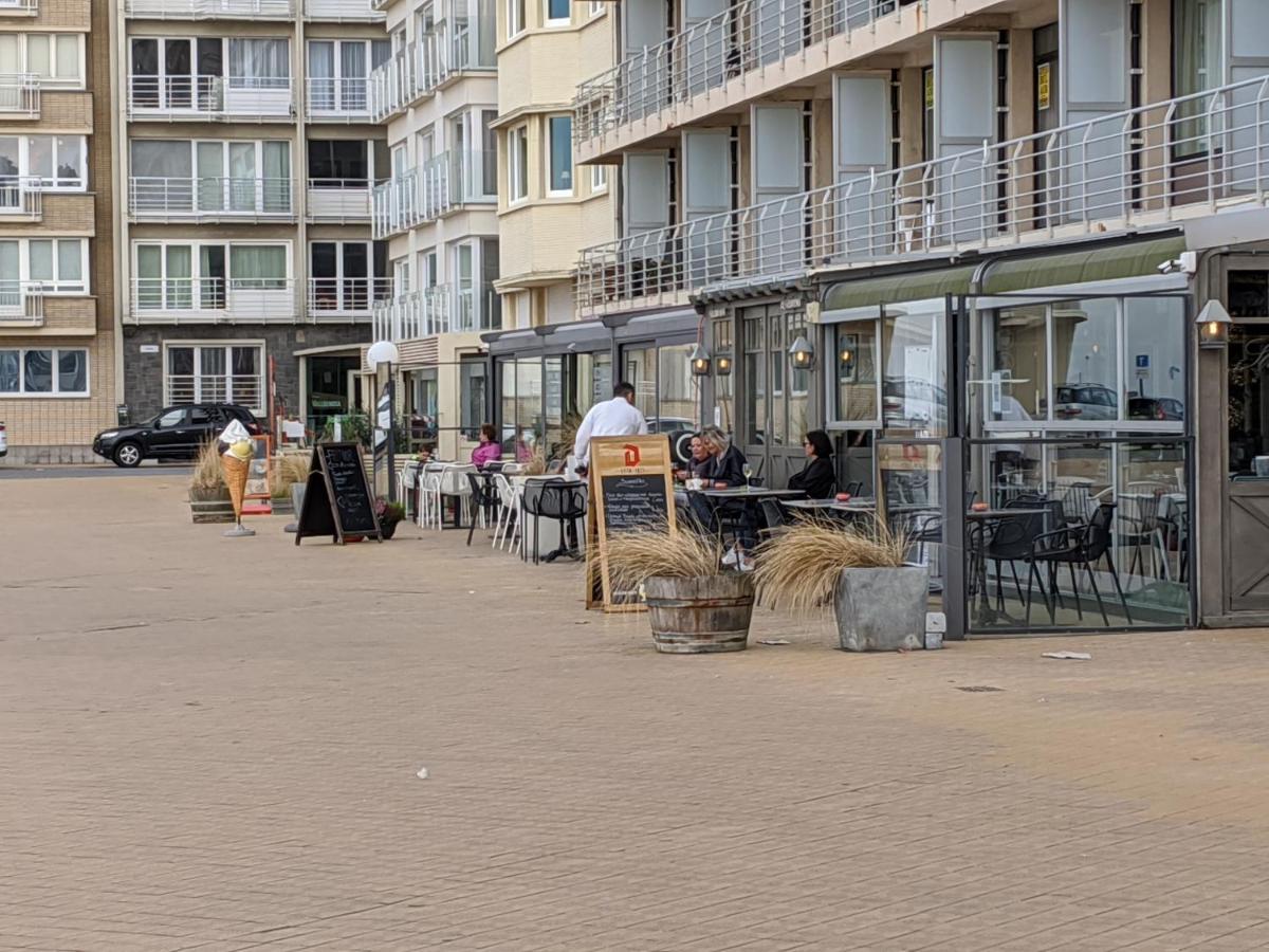 Appartement Zonnig Aan Zee In Mariakerke à Ostende Extérieur photo